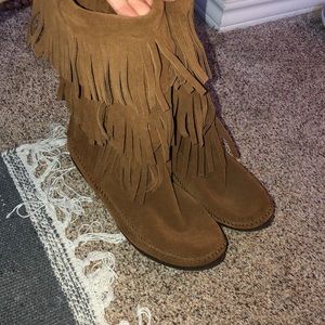 Fringe boots!
